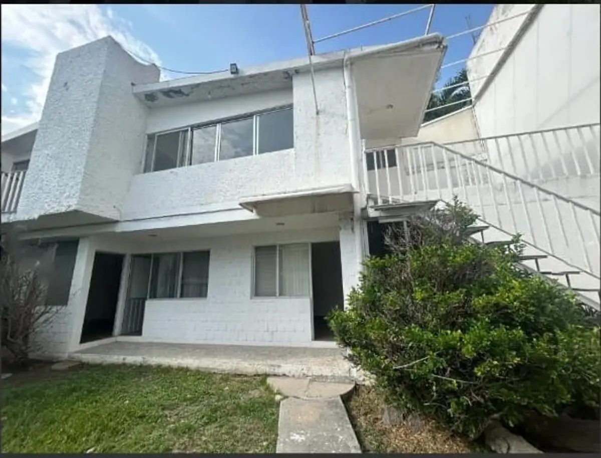 Casa en renta en Jacarandas, Cuernavaca — foto 1 de 10