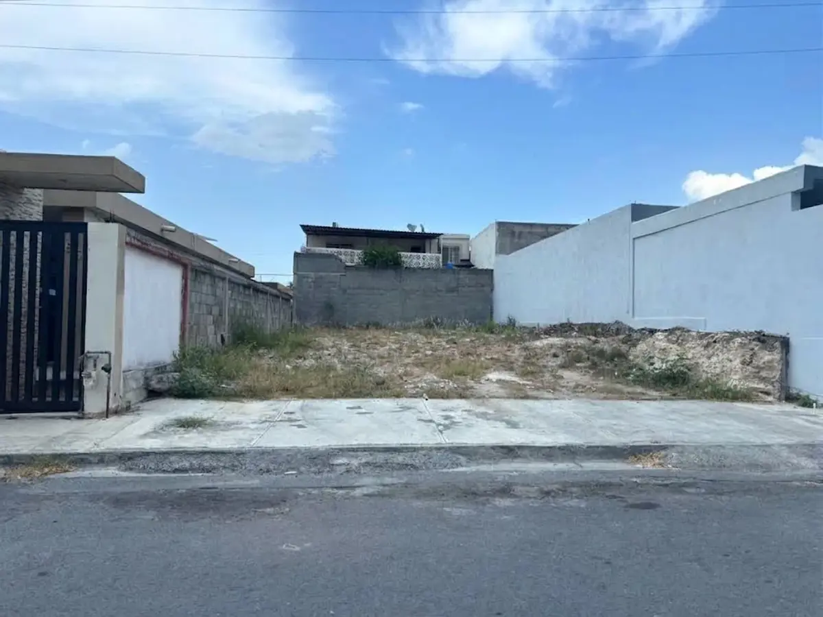 Terreno en venta en Adolfo Prieto, Guadalupe