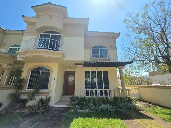 Casa en venta en Residencial la Joya, Boca del Río — foto 2 de 24