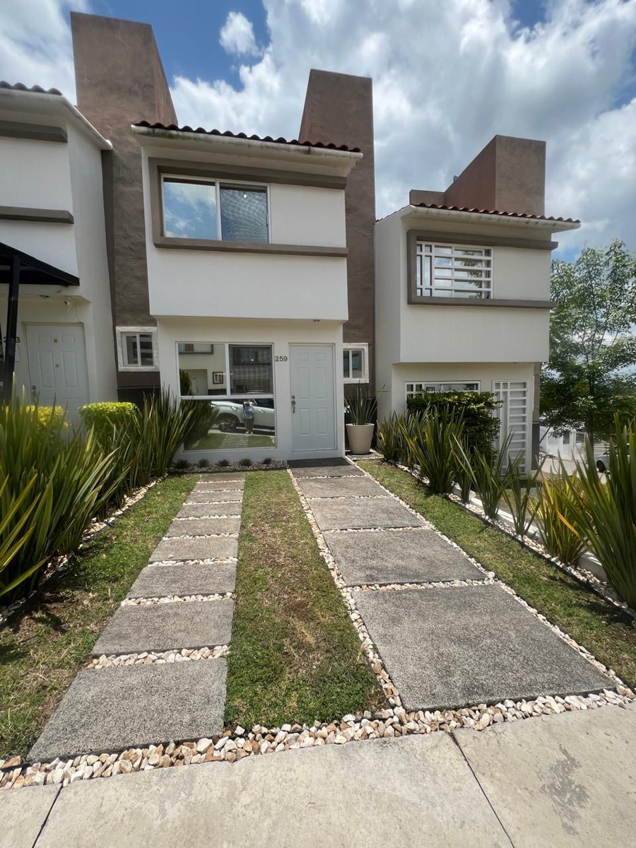Casa en renta en Cañadas del Bosque, Morelia — foto 1 de 10
