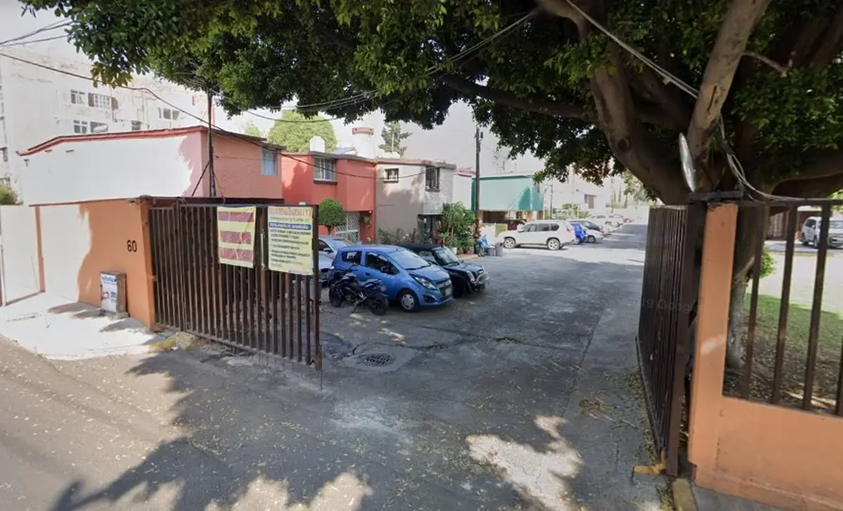 Casa en venta en Rinconada Coapa 1A Sección, Tlalpan — foto 1 de 10