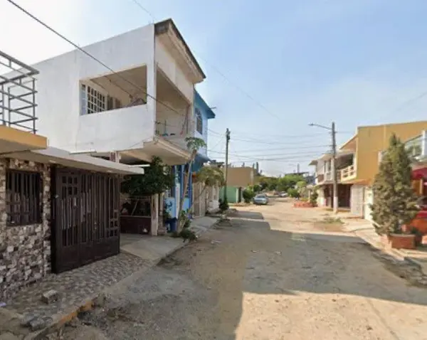 Casa en venta en Jardines de Tlalcualeya, Minatitlán — foto 3 de 9