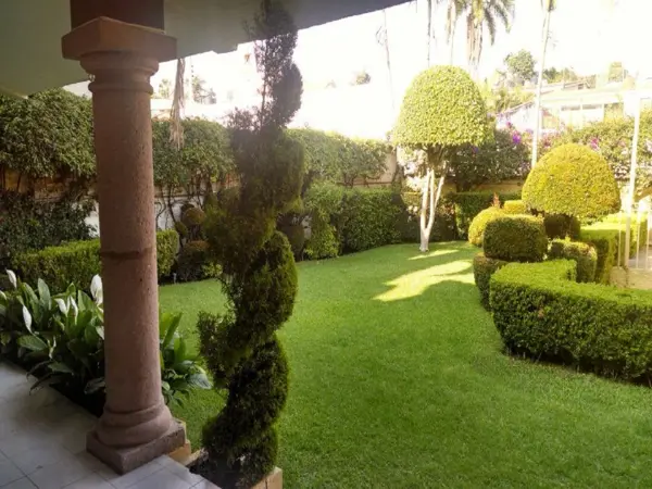 Casa con gran terraza ubicada en Acapatzingo, Cuernavaca Casa con gran terraza ubicada en Acapatzingo, Cuernavaca