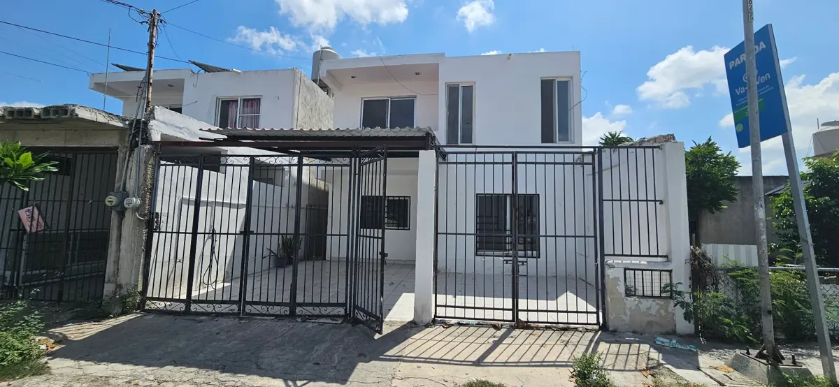 Casa en renta en Hacienda Mulsay, Mérida — foto 1 de 10