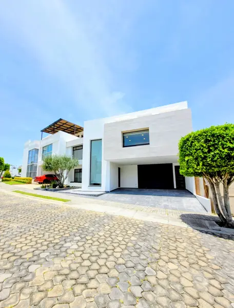 Casa en venta en Lomas de Angelópolis, San Andrés Cholula — foto 2 de 26