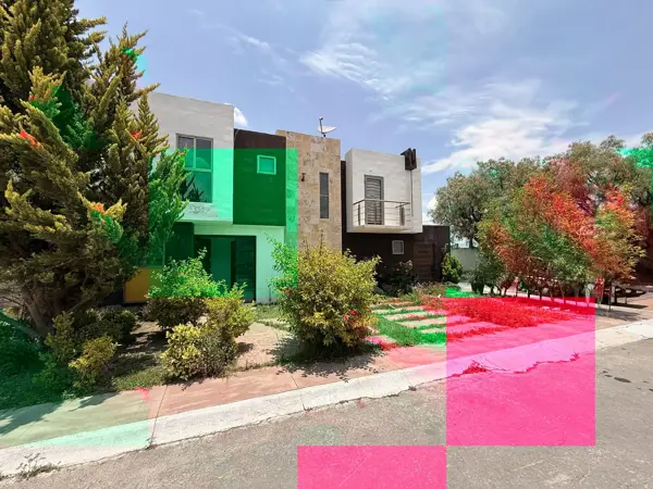 Casa en venta en Paseos de Chavarría, Mineral de la Reforma — foto 2 de 32