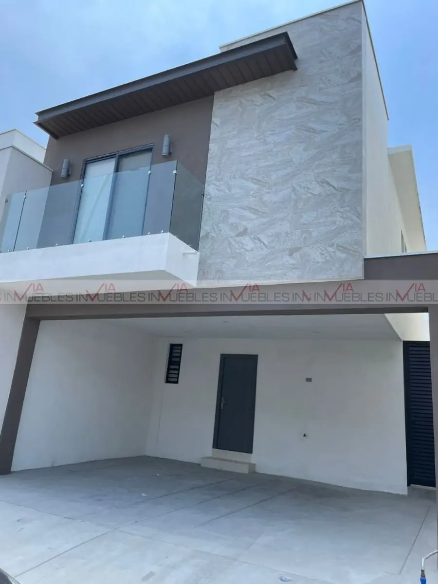 Casa en renta en Ciudad Cumbres, García — foto 1 de 19