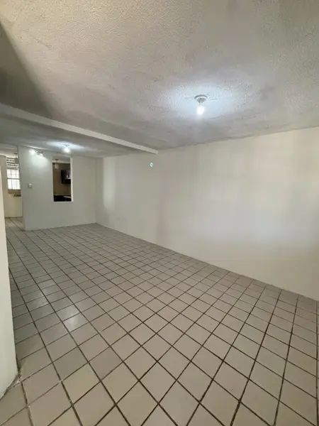 Casa en renta en Obrera Sur Sector II, Monclova — foto 3 de 12