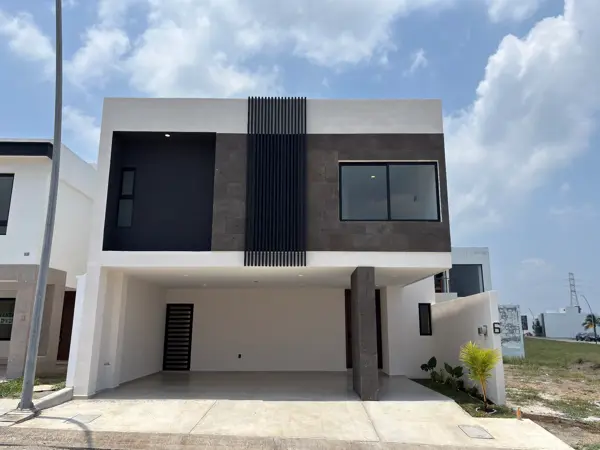 Casa en venta en Lomas del Dorado, Boca del Río — foto 2 de 27