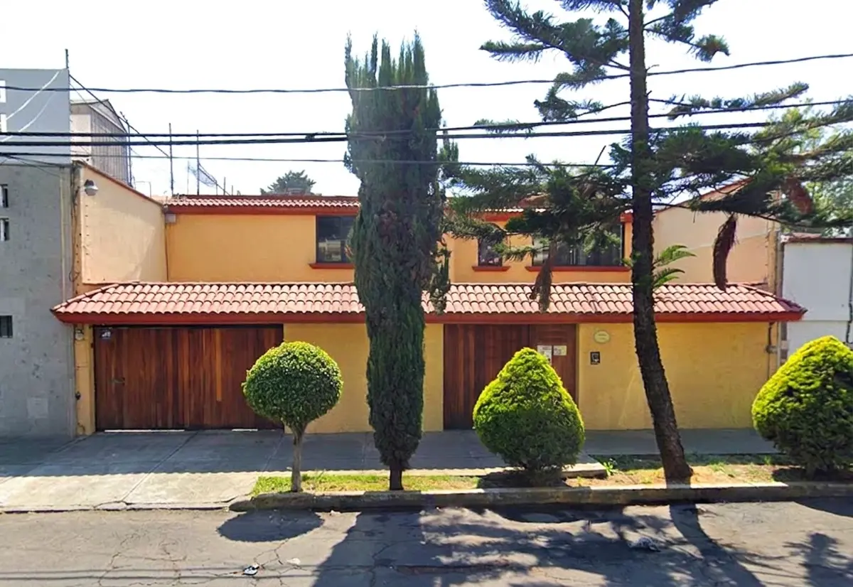 Casa en venta en Del Carmen, Coyoacán — foto 1 de 7