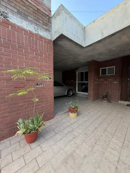 Casa en venta en Satélite Acueducto Sexto Sector, Monterrey — foto 3 de 32