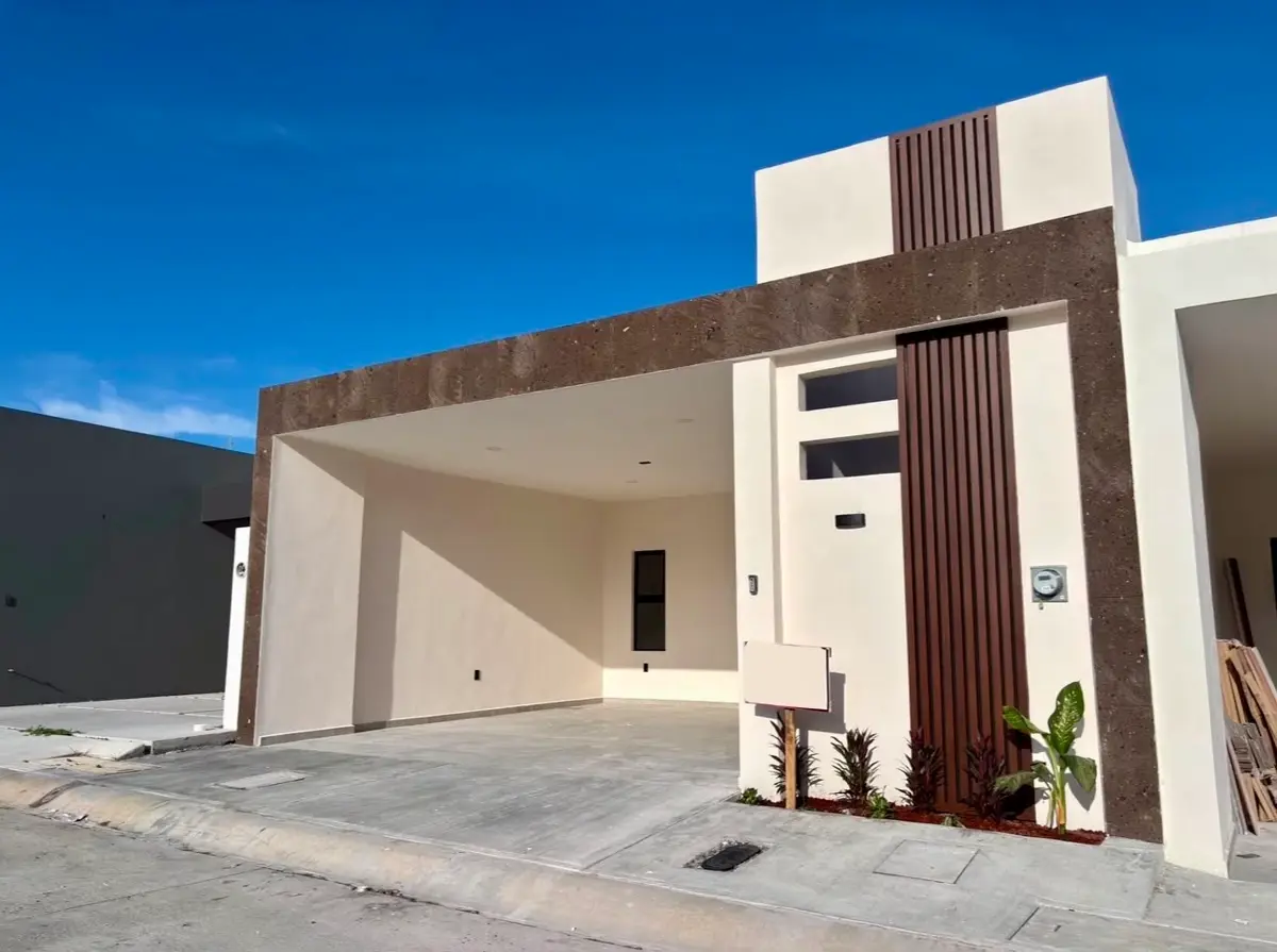 Casa en venta en Lomas Diamante, Alvarado — foto 1 de 17