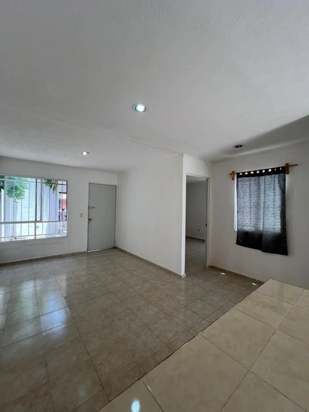 Casa en renta en Los Almendros, Mérida — foto 3 de 12