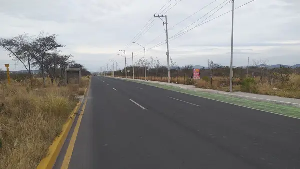 Terreno en venta en Balcones de Juriquilla, Querétaro — foto 3 de 7