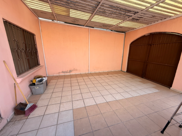 Casa en venta en Leandro Valle, Saltillo — foto 2 de 8