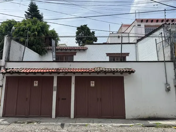 Casa en Renta en San Ángel, zona de alta demanda comercial, uso de suelo amplio, excelente ubicación