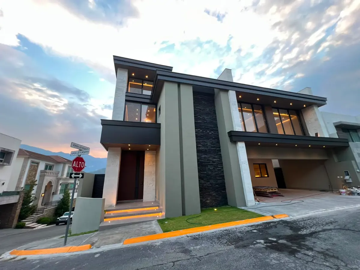 Casa en venta en Residencial y Club de Golf la Herradura, Monterrey — foto 1 de 10