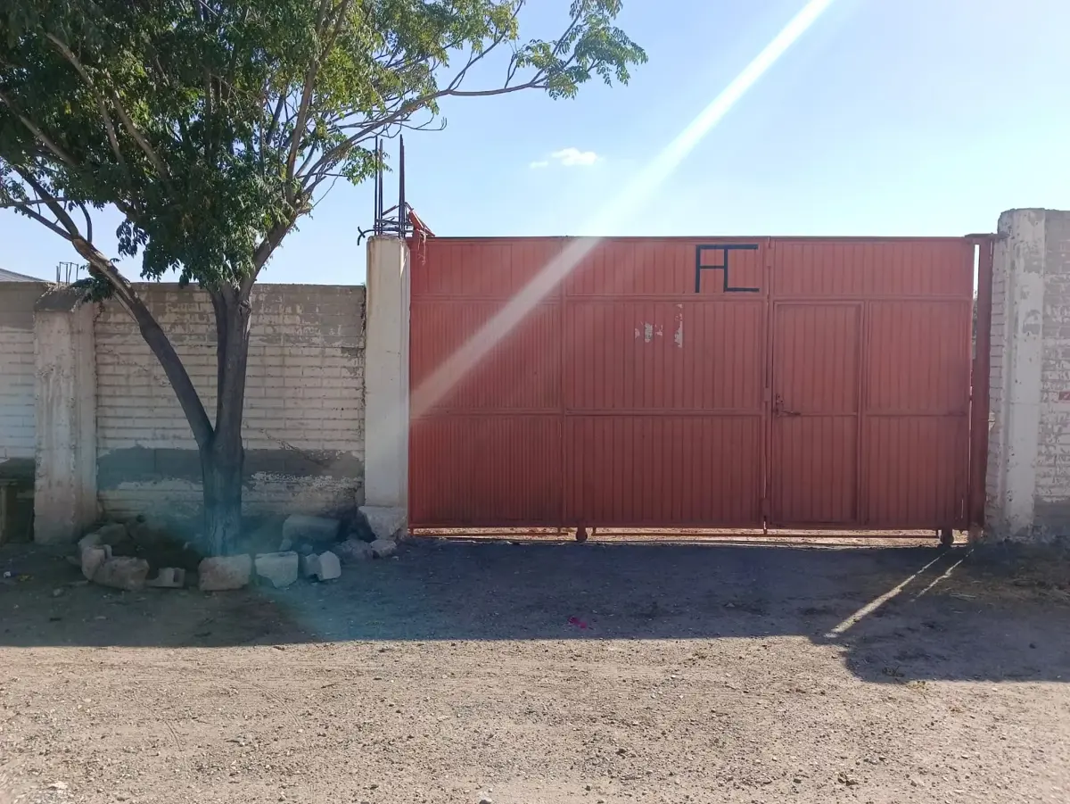 Terreno en venta en Miguel de la Madrid Hurtado, Gómez Palacio — foto 1 de 12