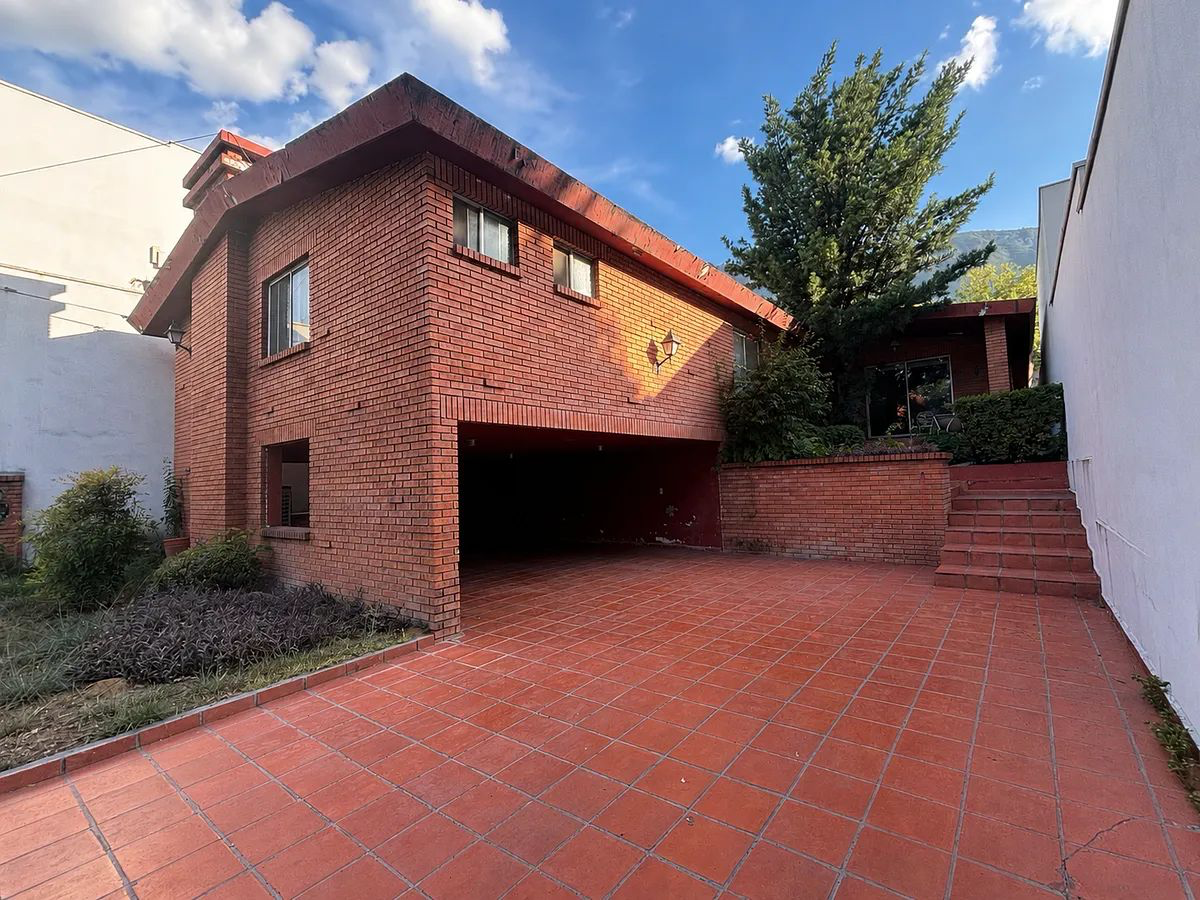Terreno en venta en Lomas del Valle, San Pedro Garza García — foto 1 de 4