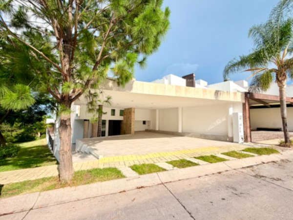 Casa en venta en Gran Jardin, León — foto 3 de 24