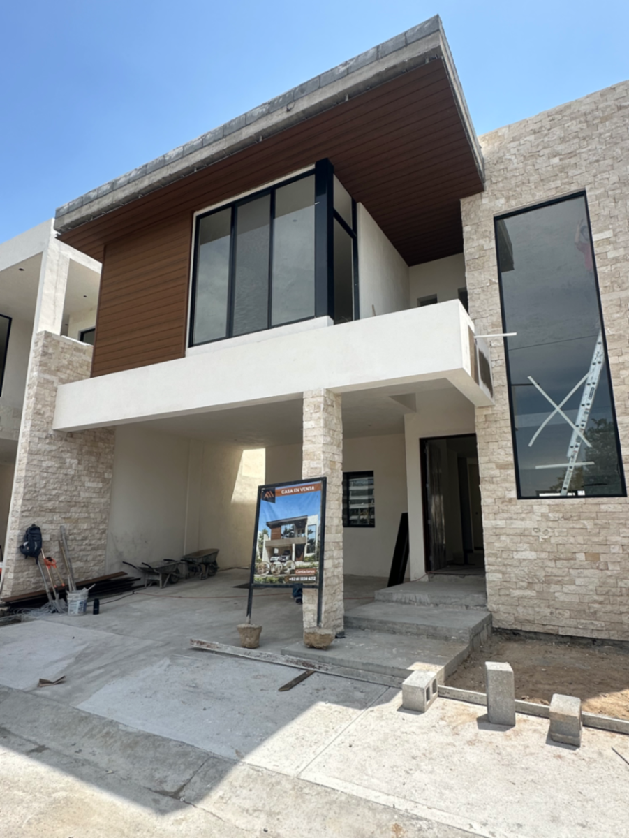 Casa en venta en Seterra Residencial, Saltillo — foto 1 de 15