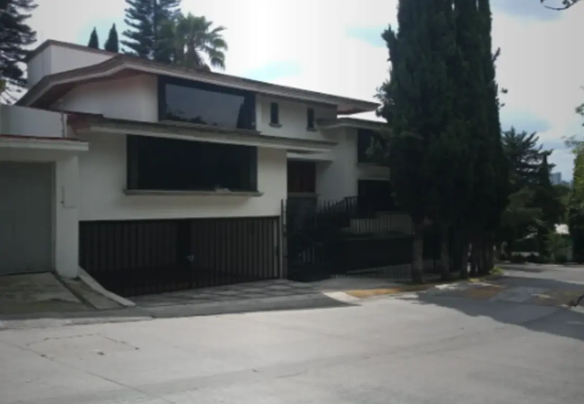 Casa en venta en Lomas de la Herradura, Huixquilucan — foto 1 de 15