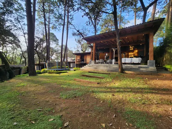 Casa en renta en Avandaro, Valle de Bravo — foto 2 de 40
