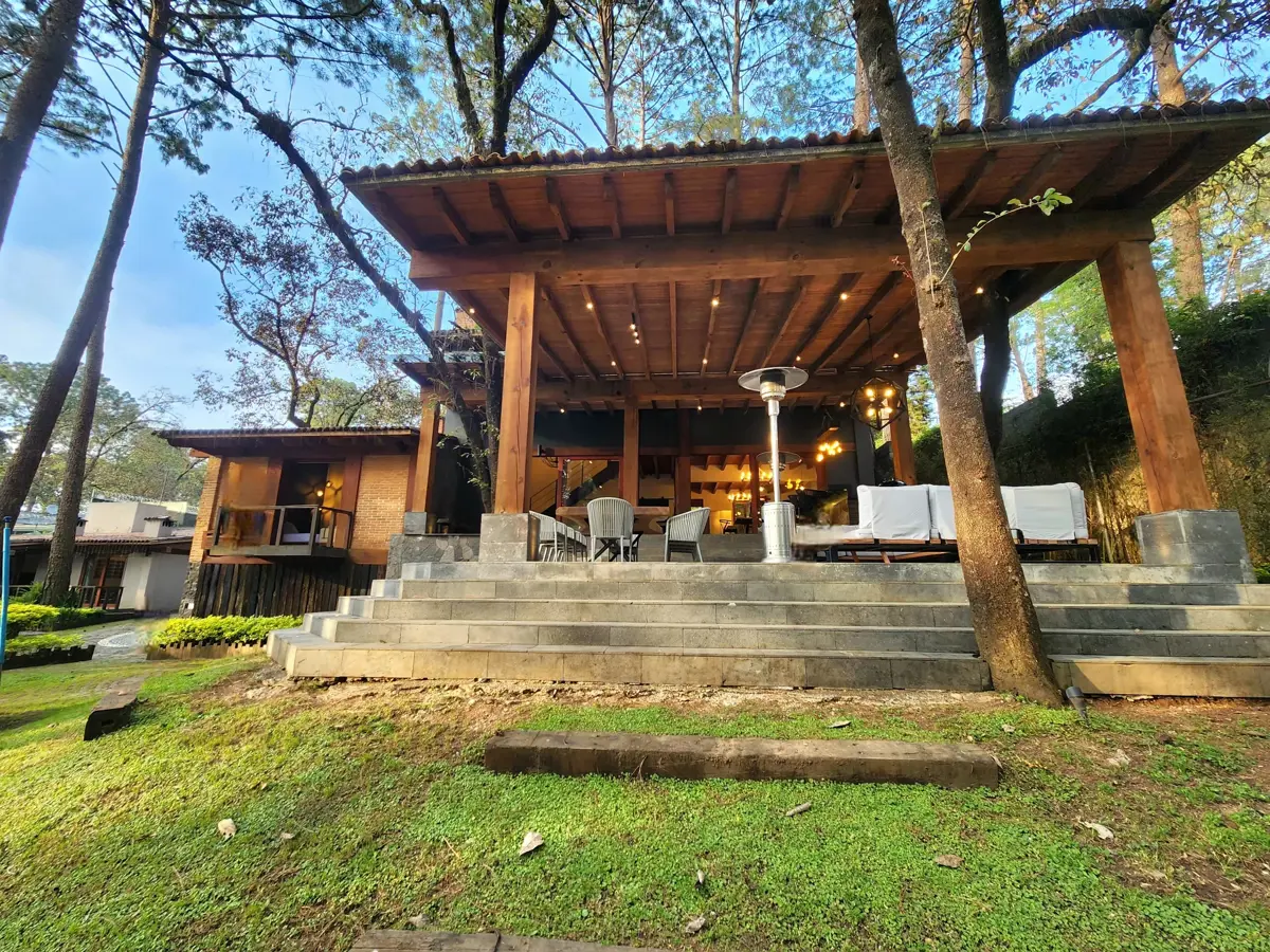 Casa en renta en Avandaro, Valle de Bravo — foto 1 de 40
