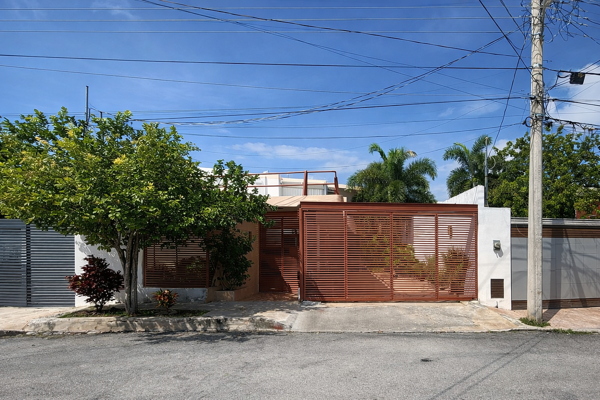 Casa en venta en Montes de Ame, Mérida — foto 1 de 50