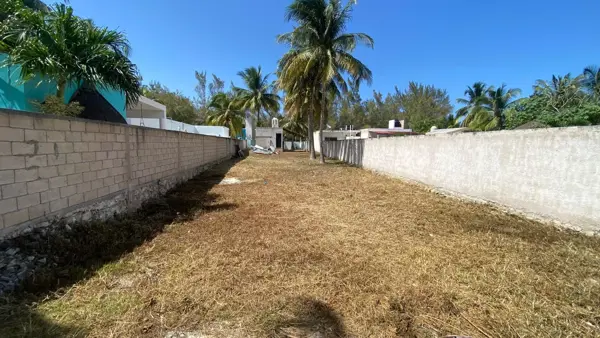 Terreno en venta en Telchac Puerto, Telchac Puerto — foto 2 de 16