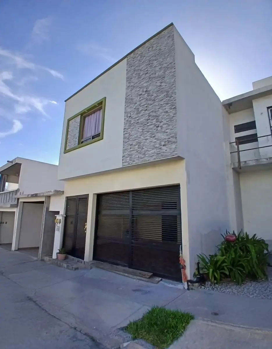 Casa en Renta en Altica, Santa Catarina, Nuevo León