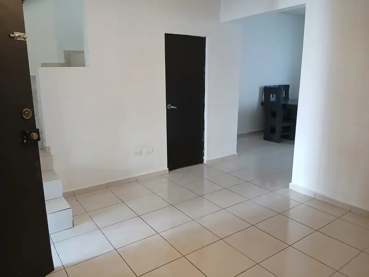 Casa en Renta en Altica, Santa Catarina, Nuevo León