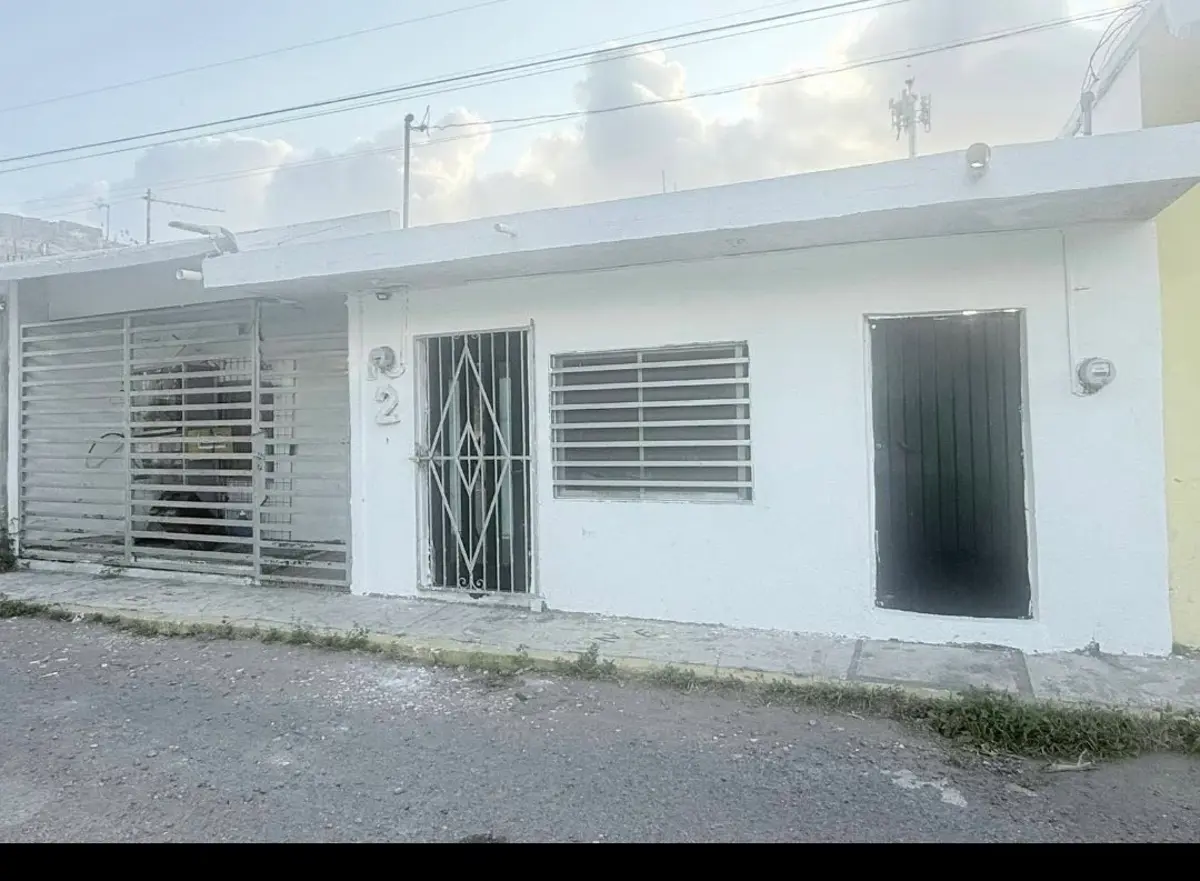 Casa en venta en Venustiano Carranza, Boca del Río — foto 1 de 13