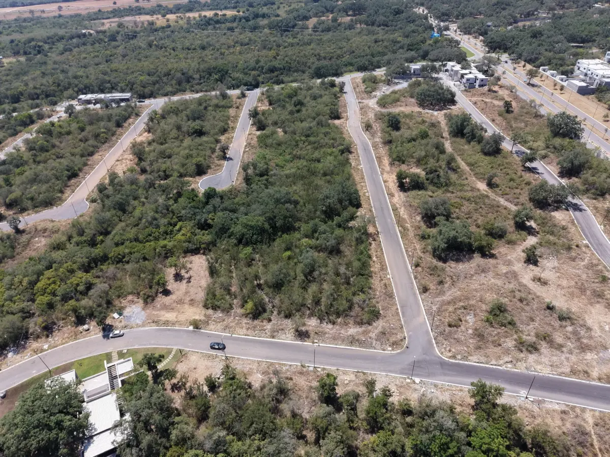Terreno en Venta en Las Huertas, Santiago, Nuevo León