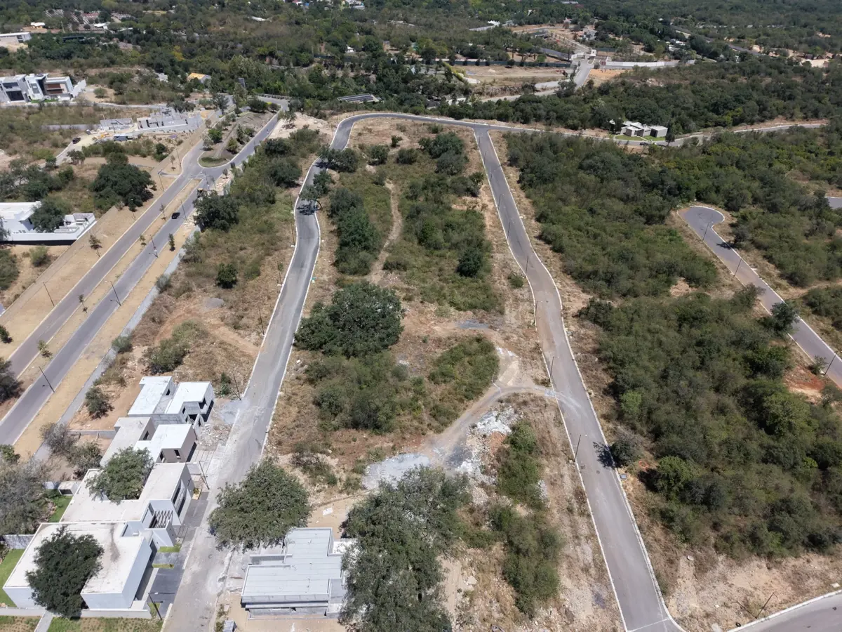 Terreno en Venta en Las Huertas, Santiago, Nuevo León
