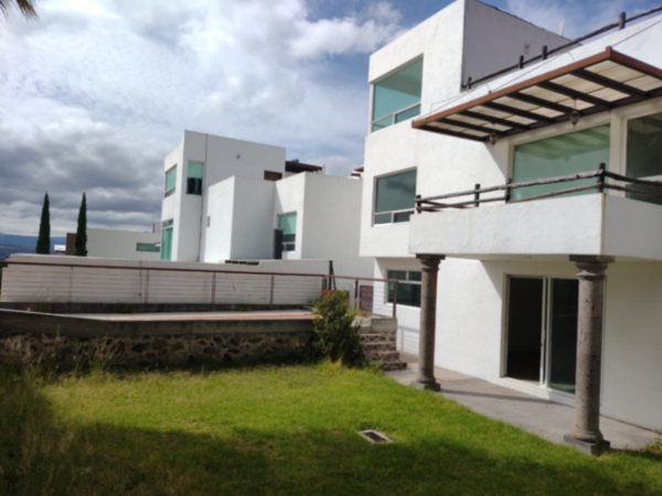 Casa en renta en Vista Real y Country Club, Corregidora — foto 2 de 17