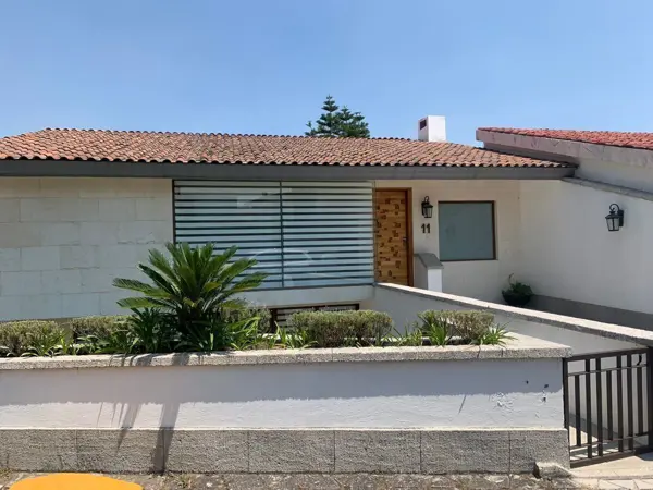 SE  VENDE HERMOSÍSIMA RESIDENCIA EN  BARRIO SAN FRANCISCO