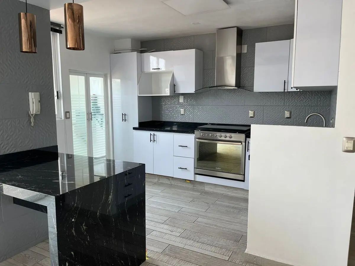 Departamento en renta en Ampliación Alpes, Álvaro Obregón — foto 1 de 17
