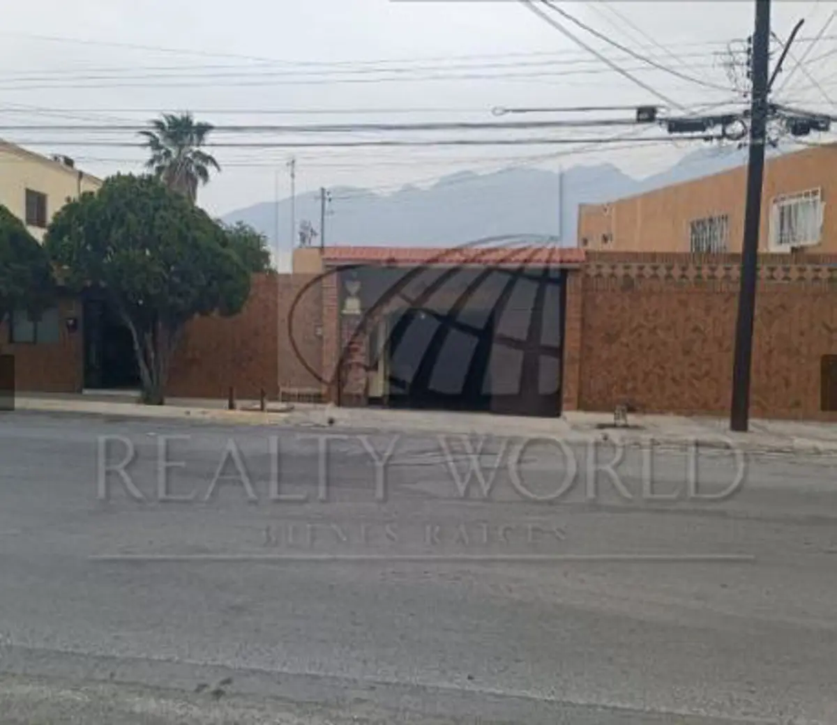 Casa en venta en Jardines de Santa Catarina, Santa Catarina — foto 1 de 16