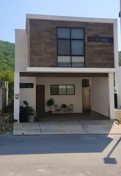 Casa en Venta en El Barro en Carretera Nacional, Zona Sur