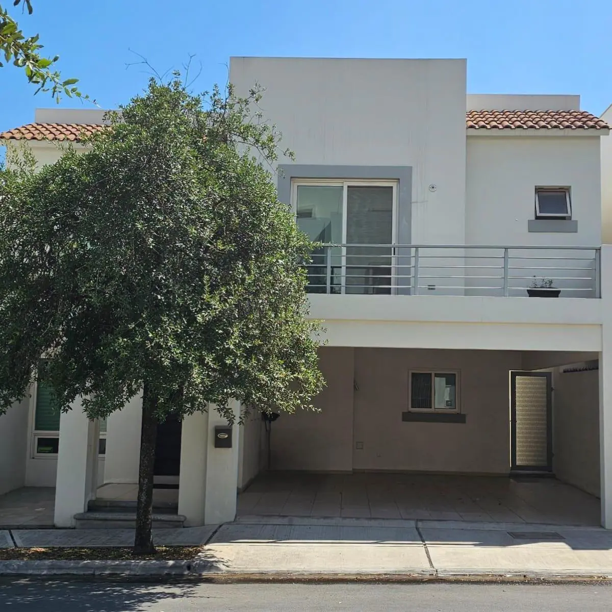 Casa en venta en Bosques de las Cumbres, Monterrey — foto 1 de 49
