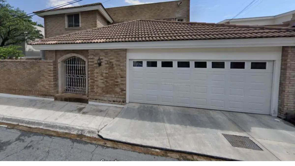 Casa en venta en Bosques del Valle, San Pedro Garza García — foto 1 de 26
