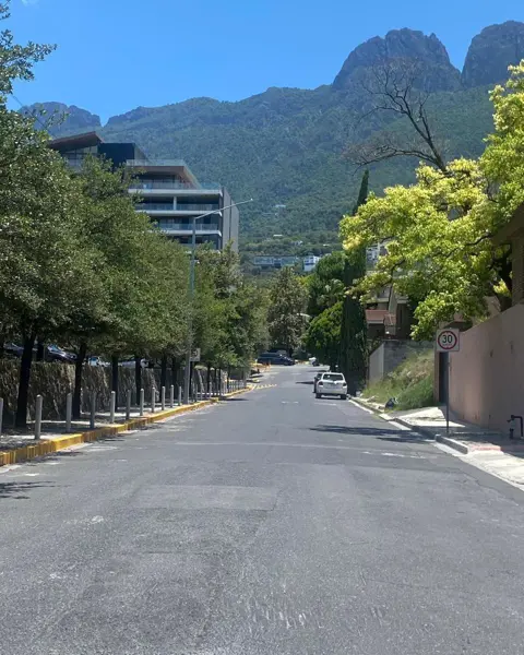 Terreno en venta en Valle de San Ángel, San Pedro Garza García — foto 2 de 6