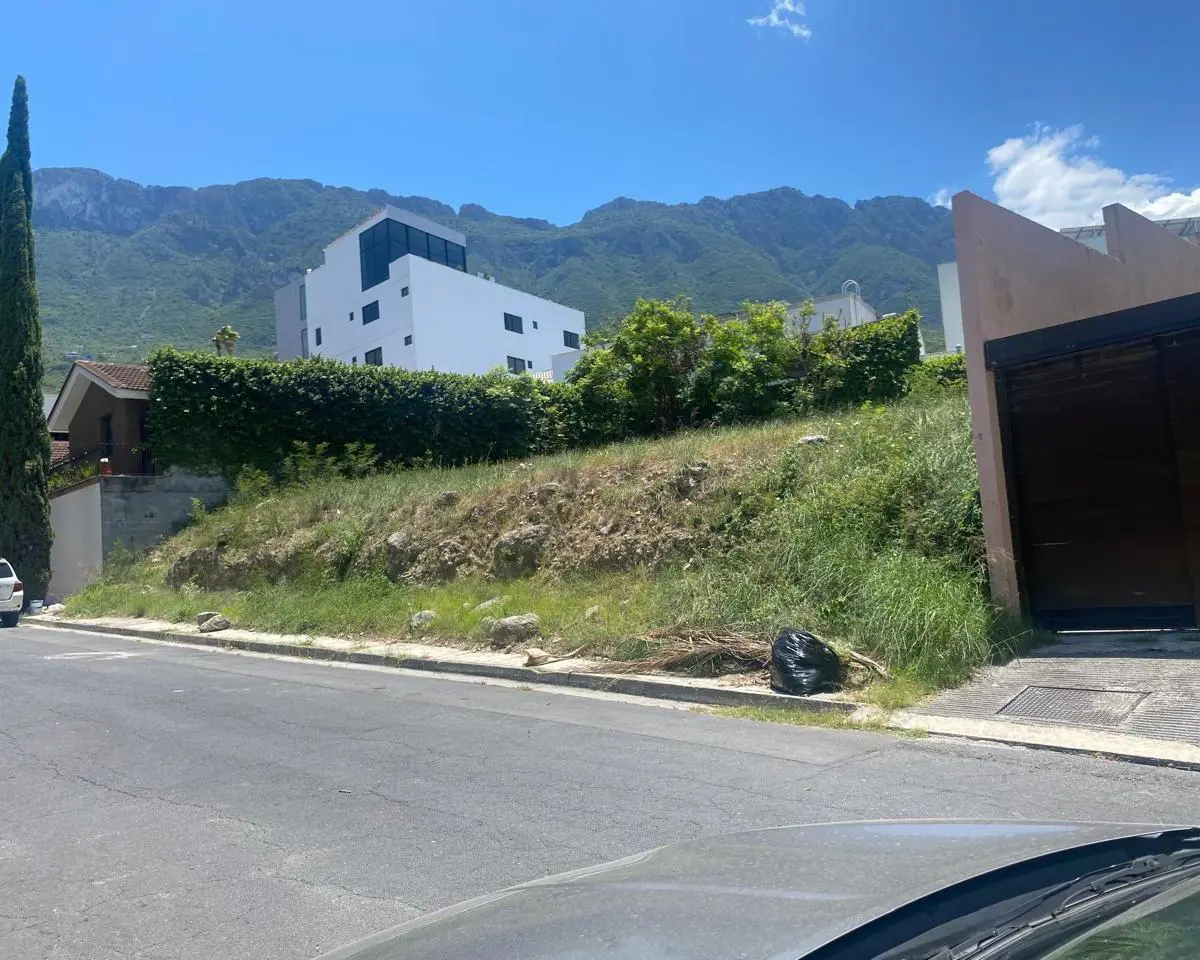 Terreno en venta en Valle de San Ángel, San Pedro Garza García — foto 1 de 6