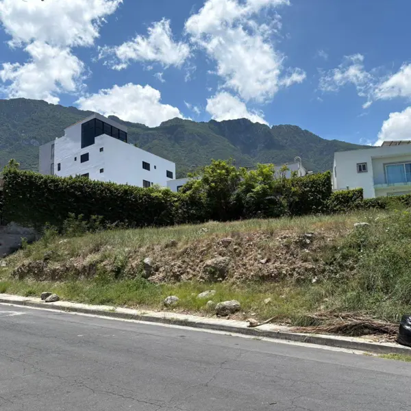 Terreno en venta en Valle de San Ángel, San Pedro Garza García — foto 3 de 6