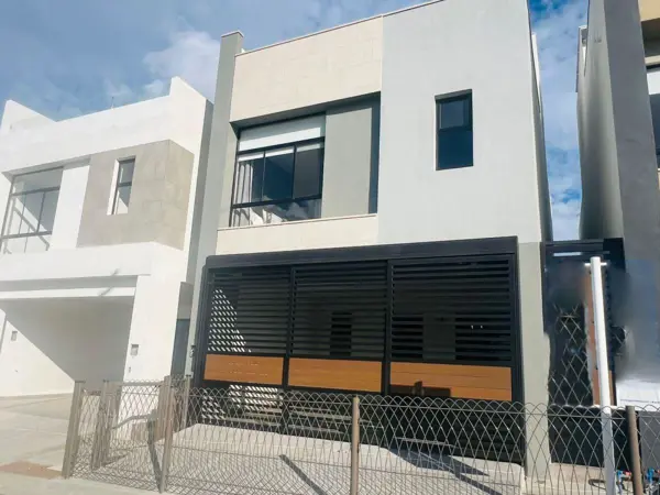 Casa en venta en Arbórea Sector Linneo, García — foto 2 de 44