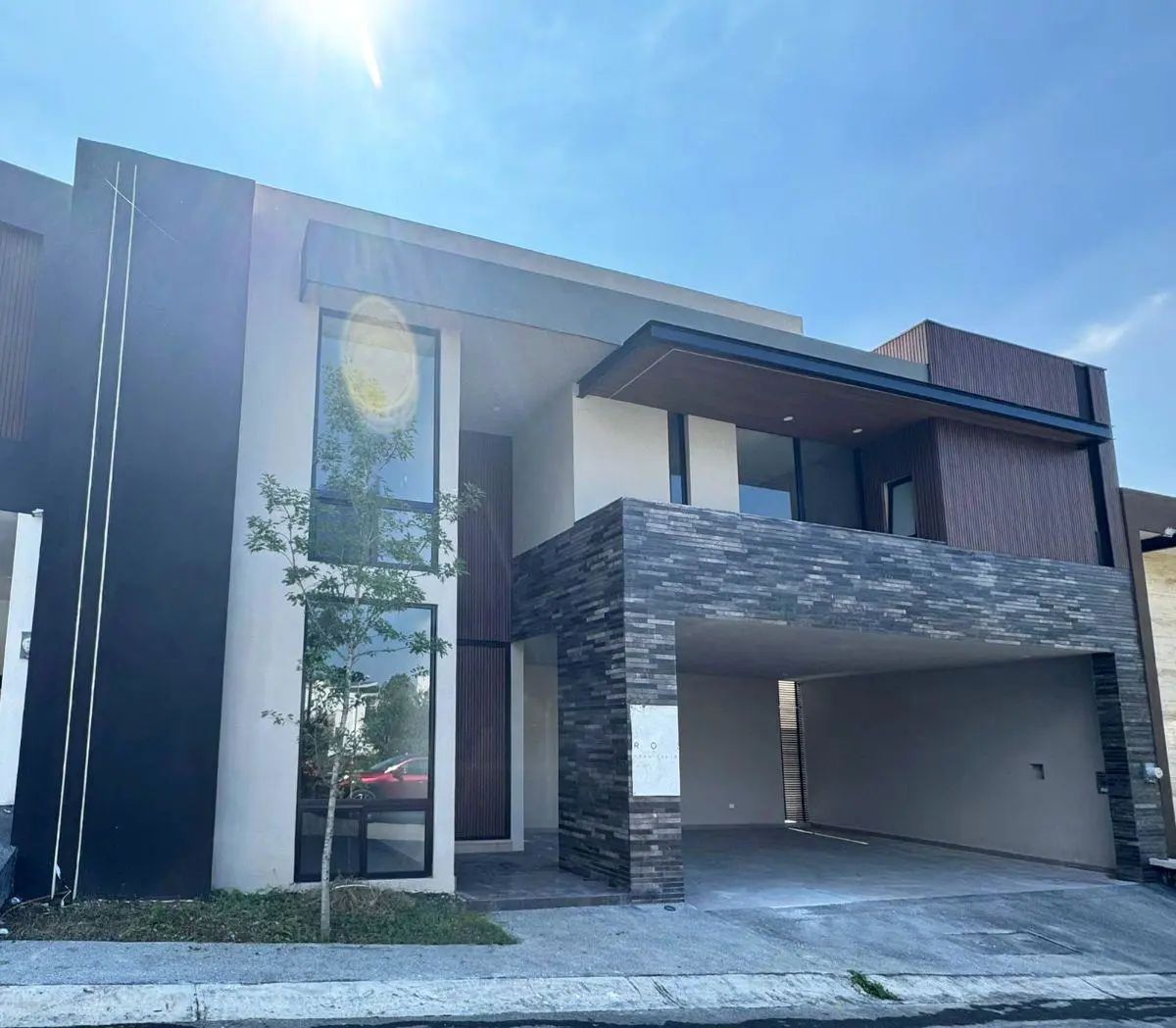Casa en venta en Bosques de las Misiones, Santiago — foto 1 de 36