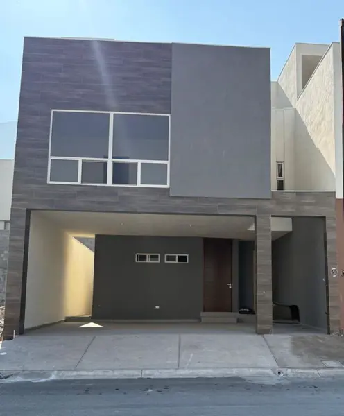 Casa en venta en La Montaña, García — foto 2 de 32