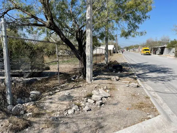Terreno en Venta en Colonia Industrial, Salinas Victoria Nuevo León.
