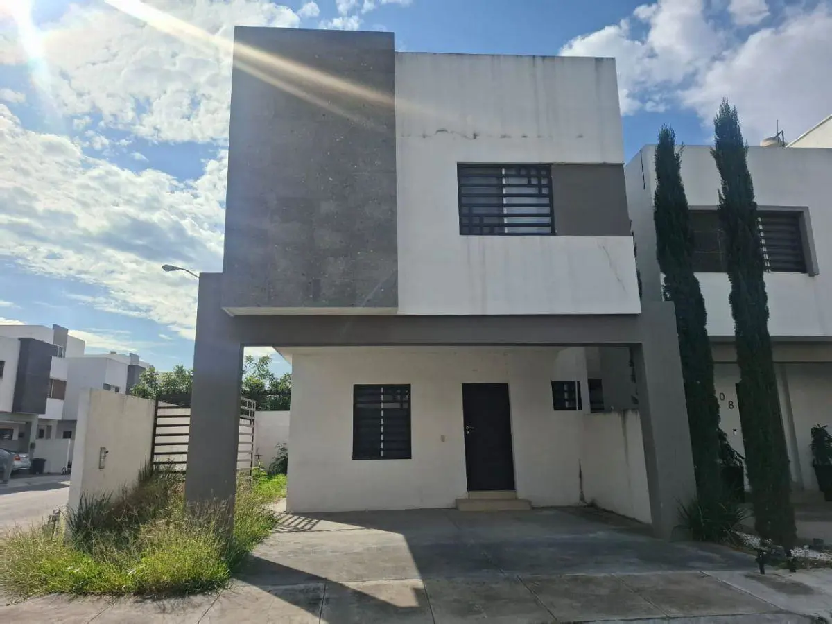 Casa en renta en Palmas Diamante, San Nicolás de los Garza — foto 1 de 28